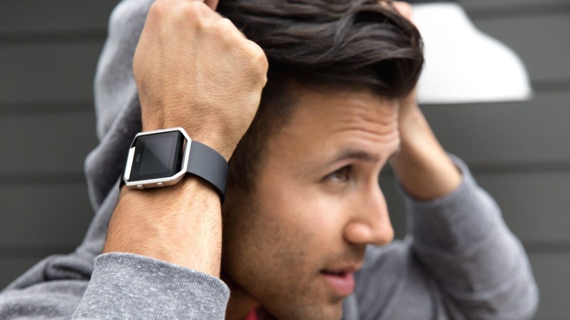 How Do Fitness Trackers Calculate the Steps of a User